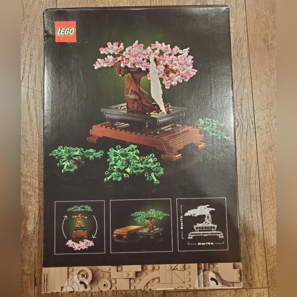 LEGO Bonsai Tree 10281 - Picture 2 of 2